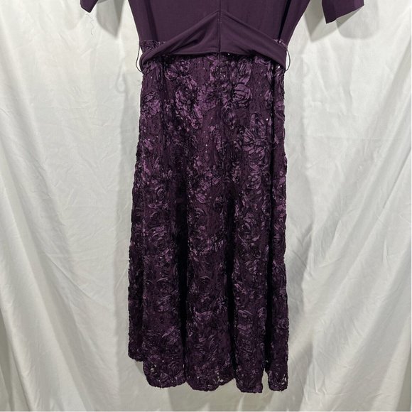 NEW $219 Alex Evenings [ 10 ] Mixed Media Sequined Rosette Midi Dress Eggplant‎ - Picture 12 of 14